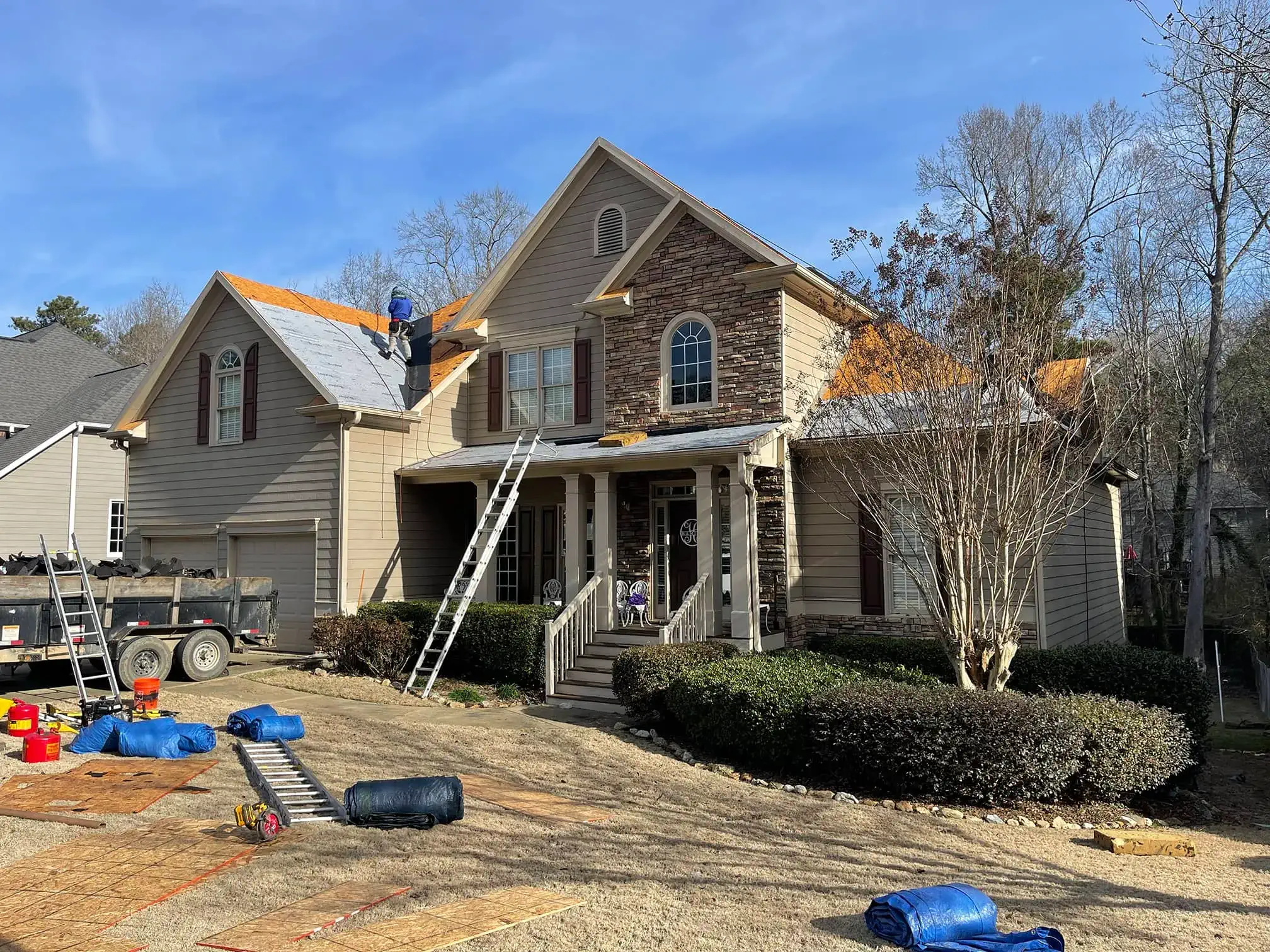 Roof in Georiga that is being replaced by Legacy Roofing